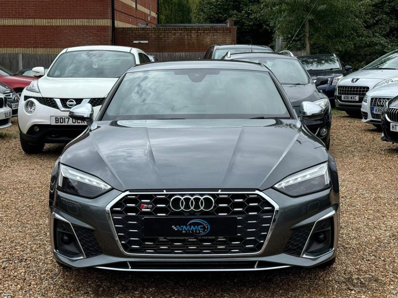 AUDI S5