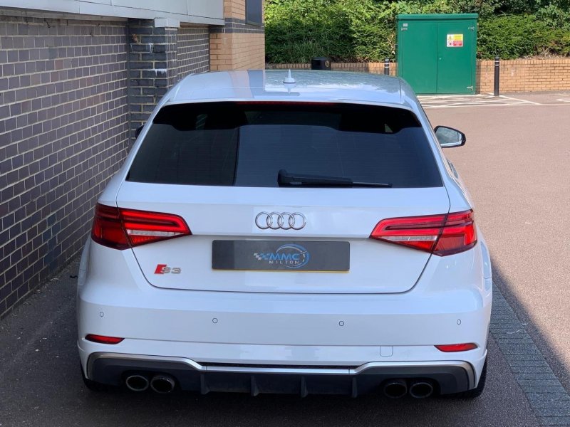 AUDI S3