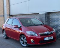 TOYOTA AURIS