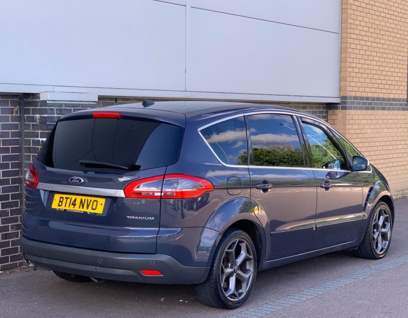 FORD S-MAX