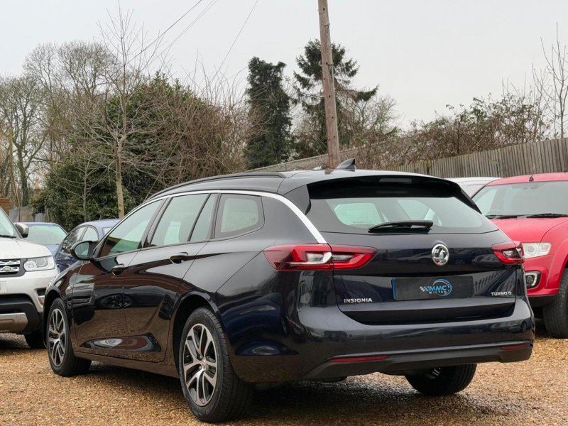 VAUXHALL INSIGNIA