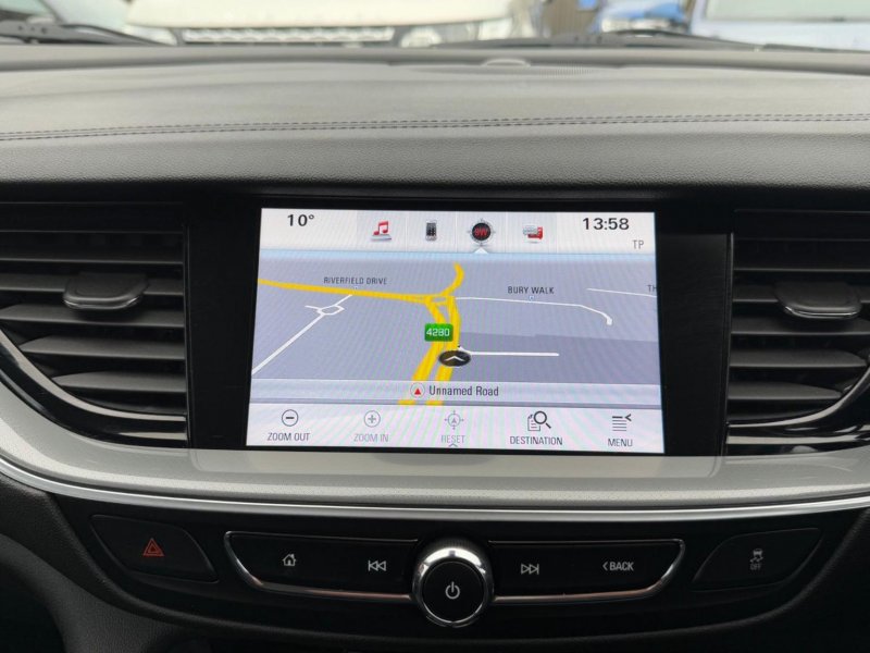 VAUXHALL INSIGNIA