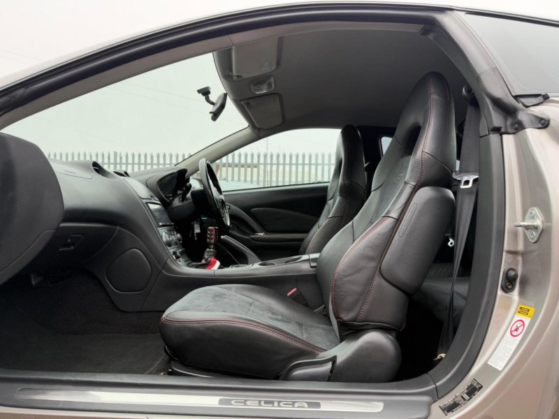TOYOTA CELICA