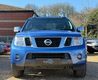 NISSAN NAVARA