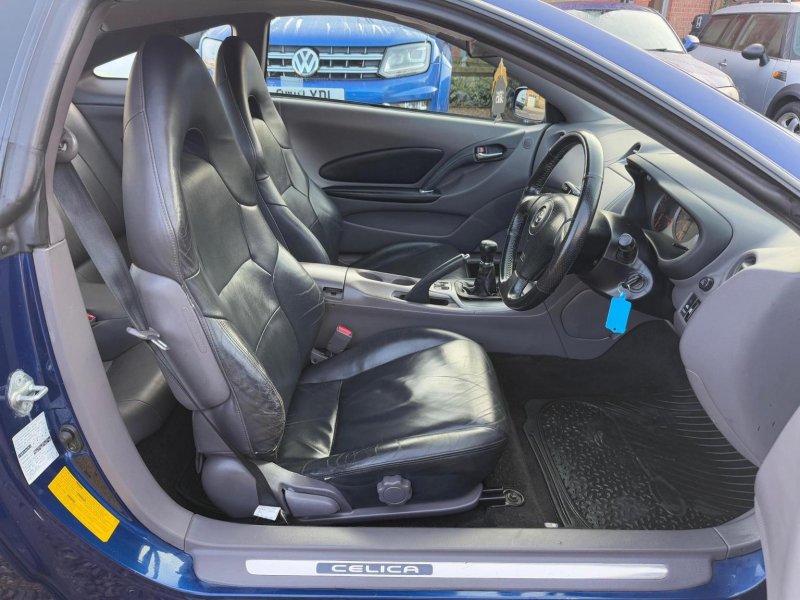 TOYOTA CELICA