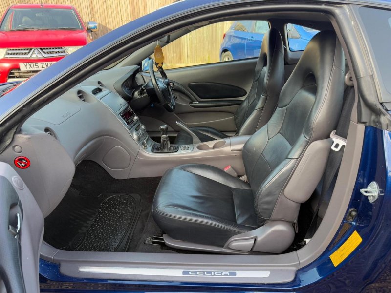 TOYOTA CELICA