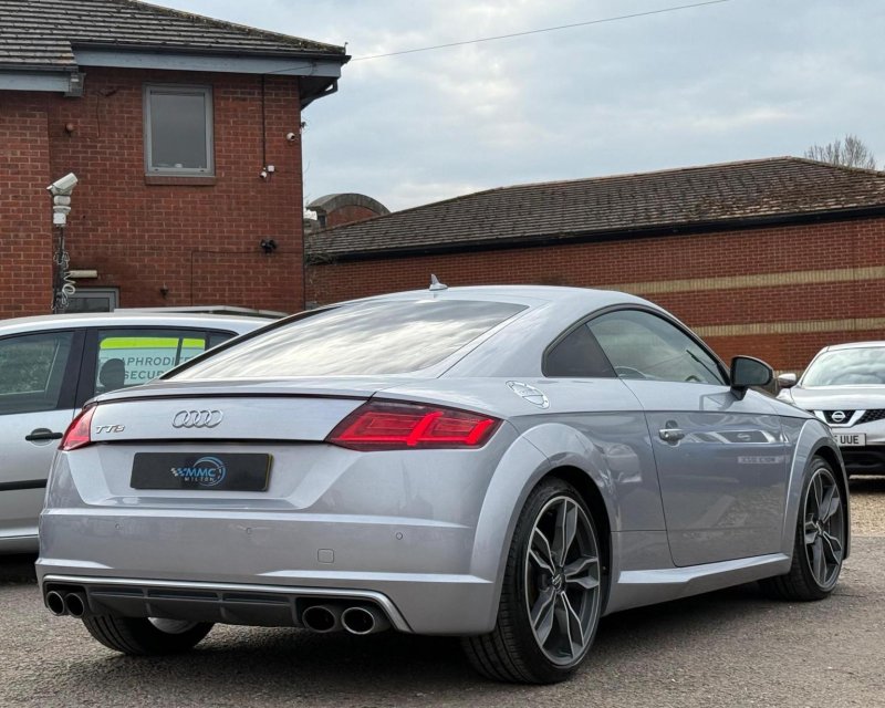 AUDI TTS