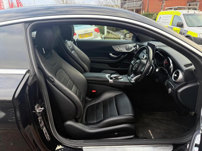 MERCEDES-BENZ C CLASS