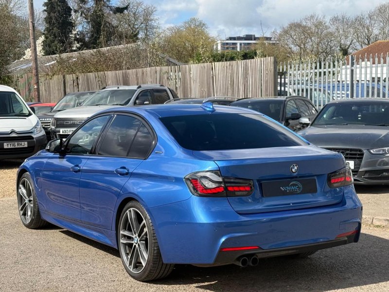 BMW 3 SERIES