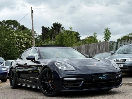 PORSCHE