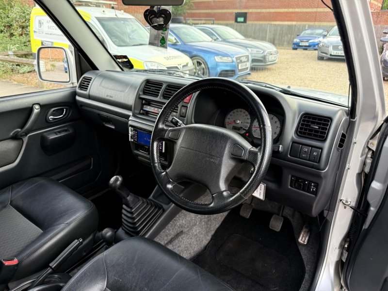 SUZUKI JIMNY