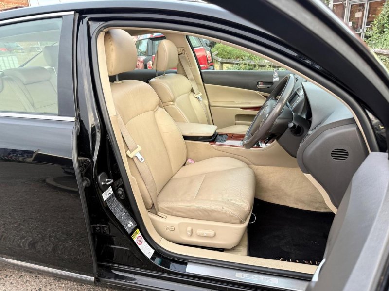 LEXUS GS