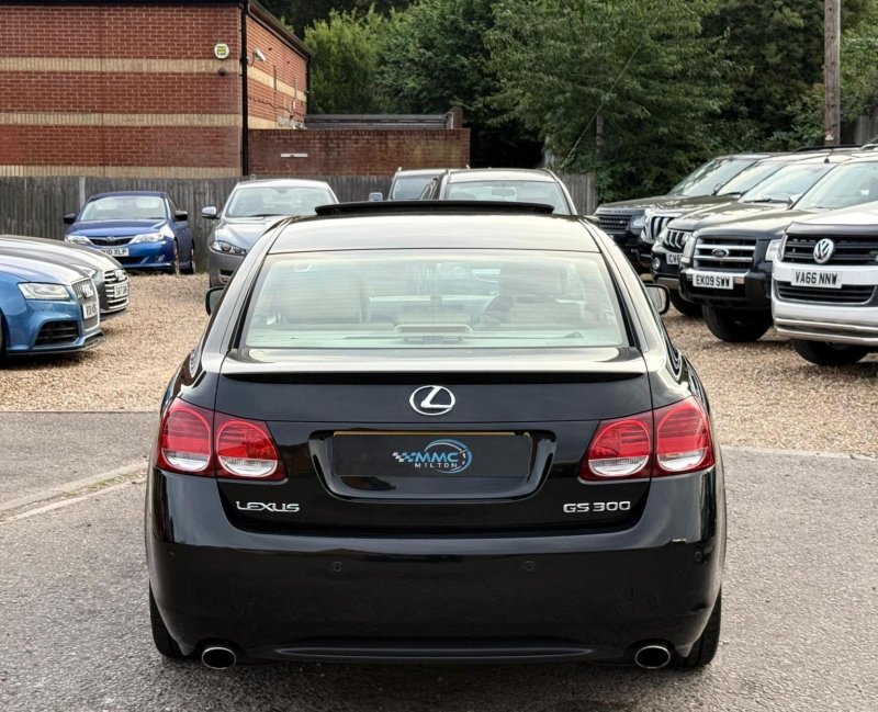 LEXUS GS