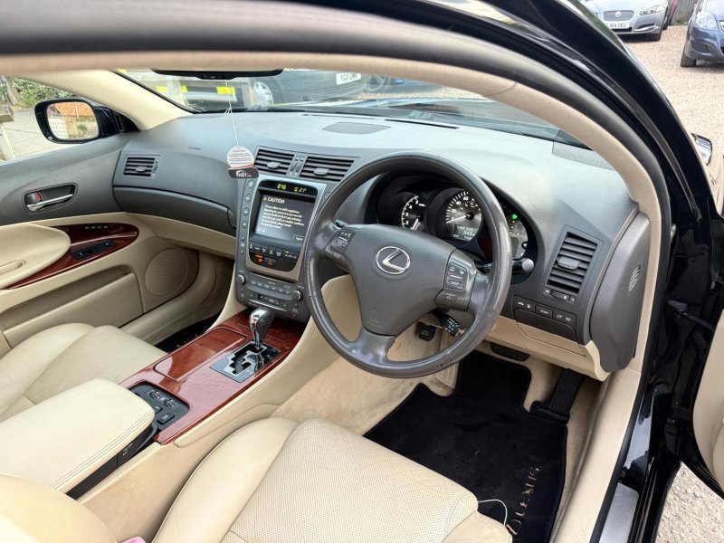 LEXUS GS