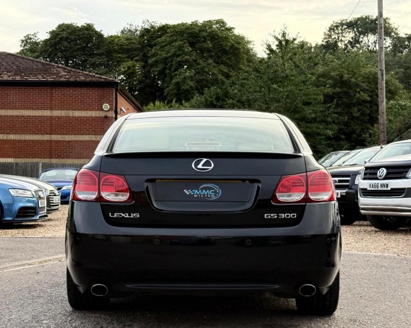 LEXUS GS