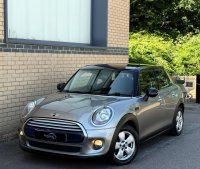 MINI HATCH