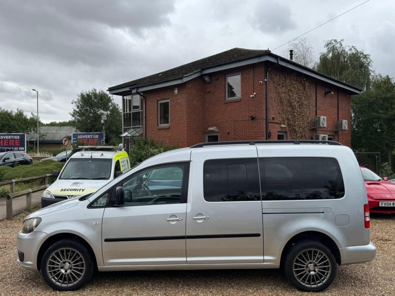VOLKSWAGEN CADDY MAXI LIFE