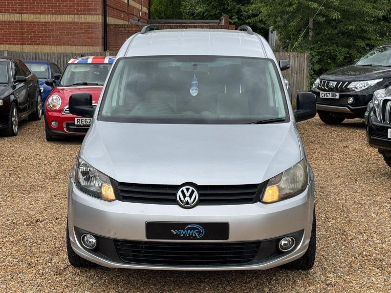 VOLKSWAGEN CADDY MAXI LIFE