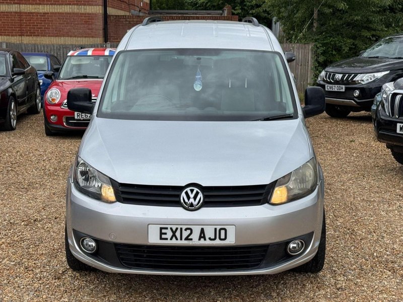 VOLKSWAGEN CADDY MAXI LIFE