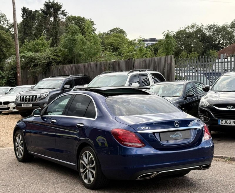 MERCEDES-BENZ C CLASS