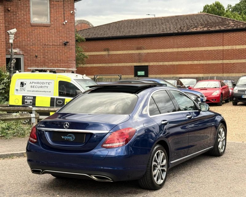 MERCEDES-BENZ C CLASS