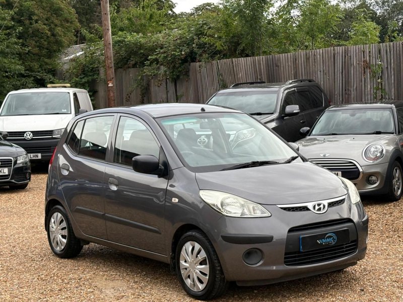 HYUNDAI I10