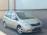 TOYOTA COROLLA VERSO